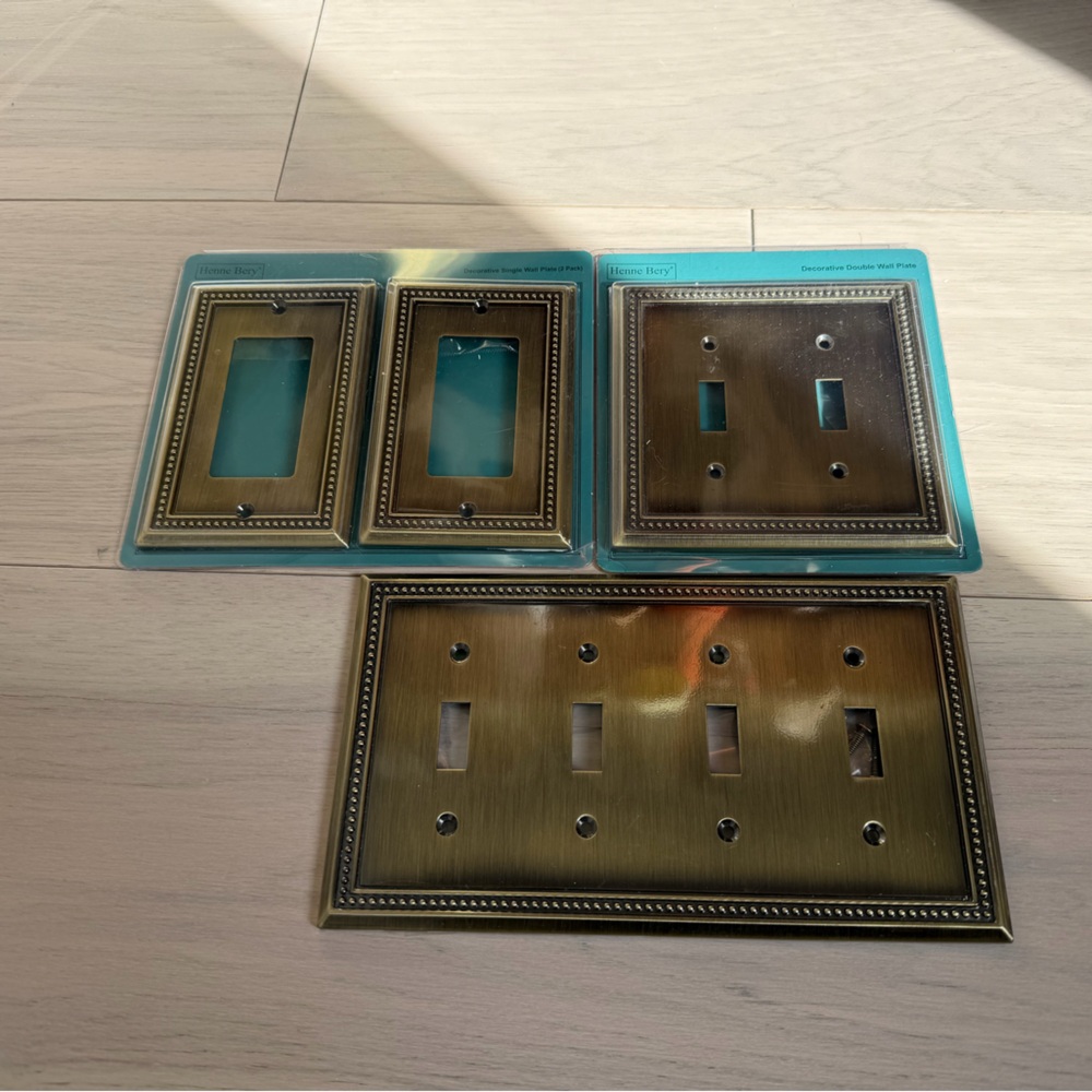 Antique Brass Beaded Edge Switch Plates Wall Plates - Set